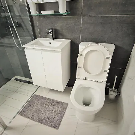 Easystay Two Bedroom Lägenhet Larnaca